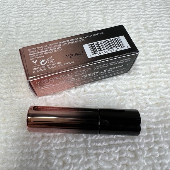 🔥Pick 5 for $25🔥 Anastasia Beverly Hills Lash Brag Volumizing Mascara mini - Picture 2 of 5